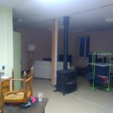 Séjour chez l'habitant Mlle Labeaume *